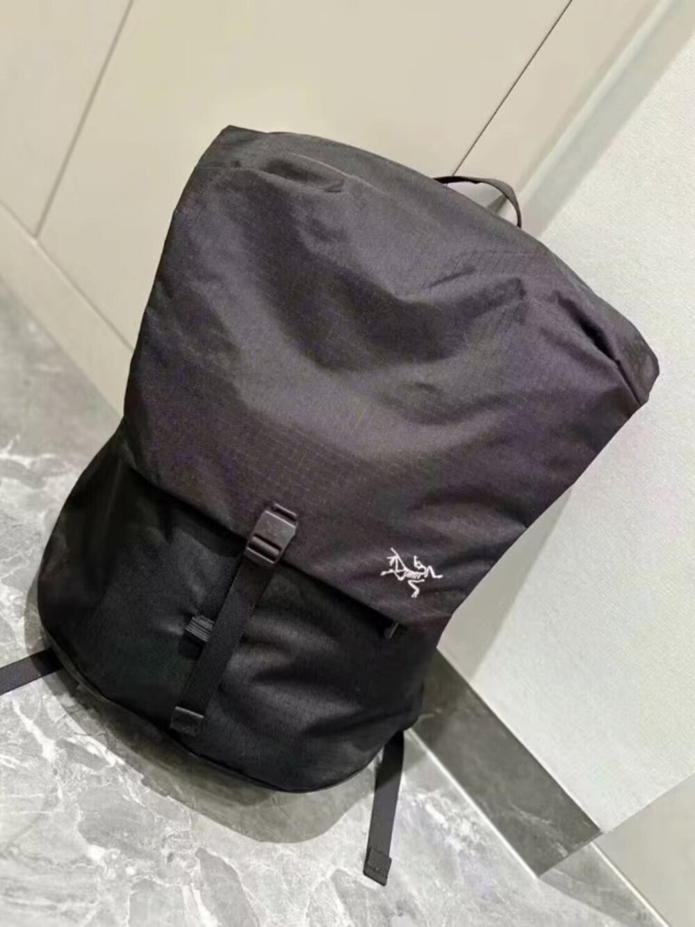 Arc'teryx Black Granville 20 Backpack - Waterproof Tech Laptop Bag